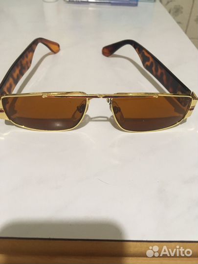 Солнцезащитные очки женские