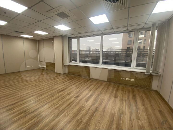 Офис 305 кв.м