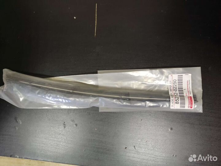 Щетки стеклоочистителя задняя тойота
