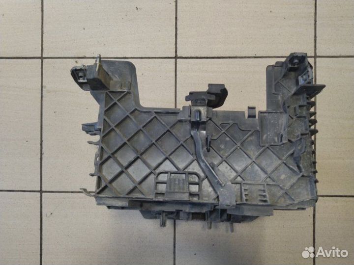 Площадка Акб Renault Megane 3 H4M729 2014