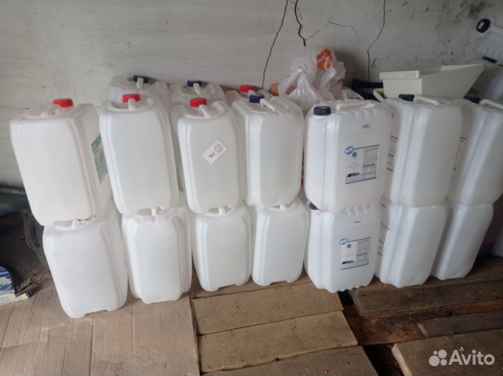 Канистра пластиковая 20 литров