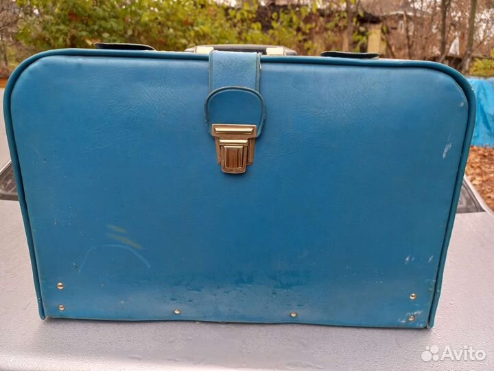 Швейная машинка чайка 142м