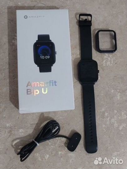 Умные часы Amazfit Bip U