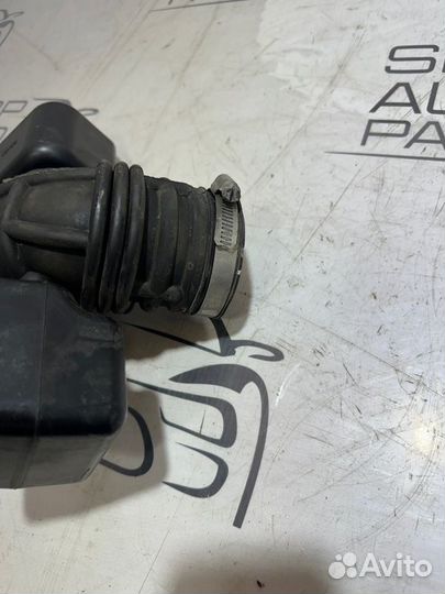 Патрубок воздушного фильтра Suzuki Grand Vitara JT