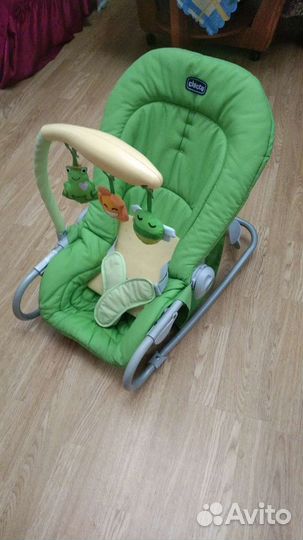 Шезлонг детский