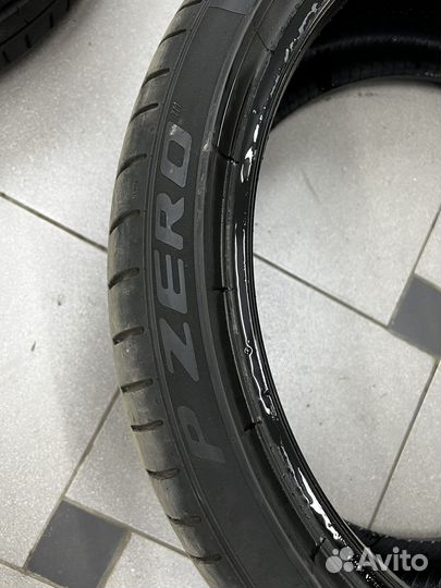 Pirelli P Zero 245/35 R20