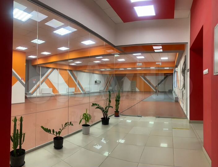 Офис в центре с высоким потолком, 314 м²