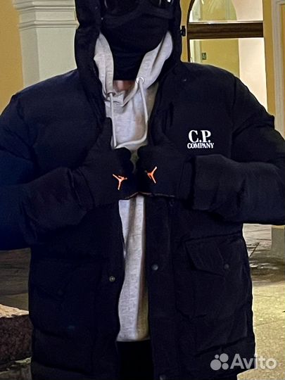 Cp company пуховик
