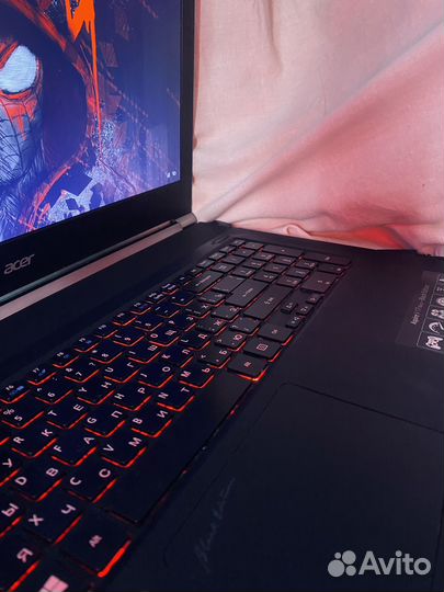 Игровой, мощный и быстрый ноутбук Acer nitro