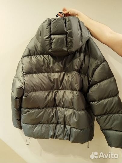 Пуховик monochrome