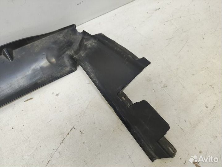 Воздуховод радиатора Renault Duster 1 2012