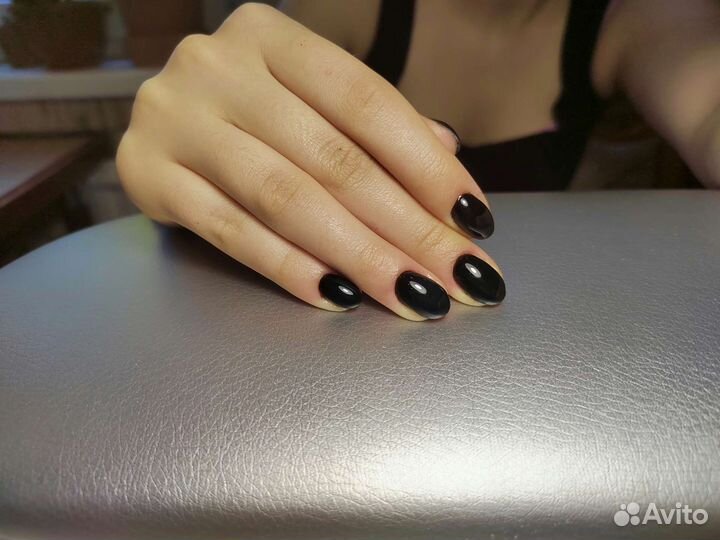 Маникюр на дому