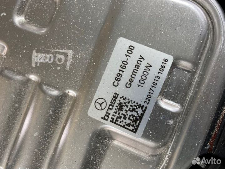 Диффузор с вентилятором в сборе Mercedes-Benz