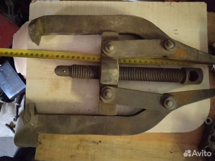 Съемник двухлапый СССР