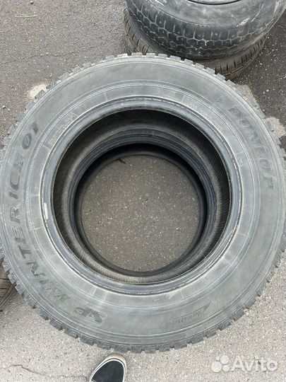 Dunlop SP Winter Ice 01 235/65 R17