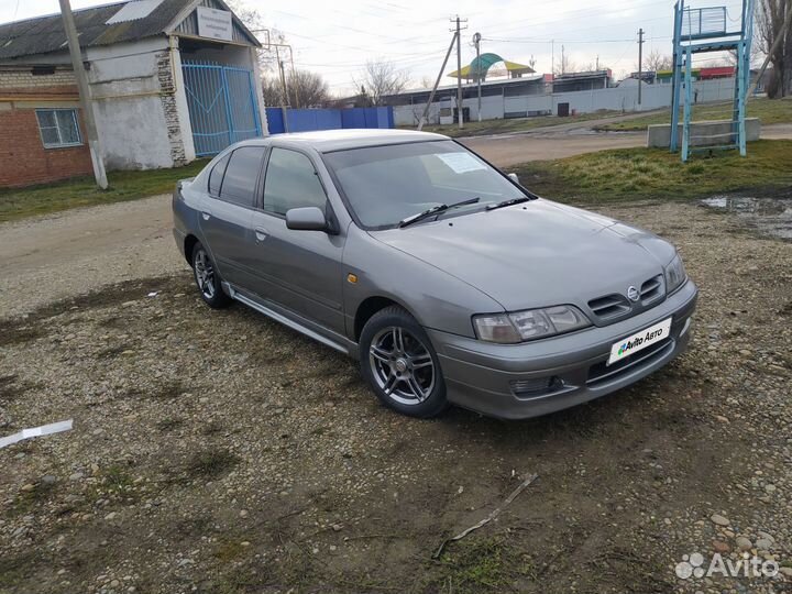 Nissan Primera 1.8 AT, 1998, 280 000 км