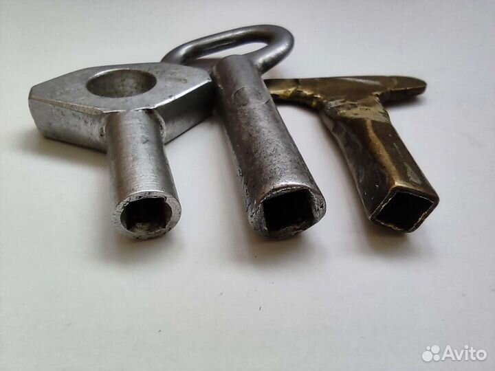 Заводной ключ для часов