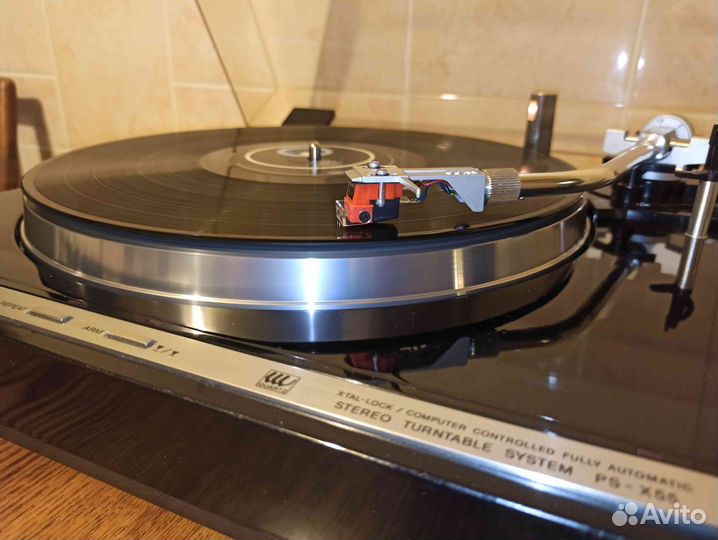 Проигрыватель винила Sony PS-X55