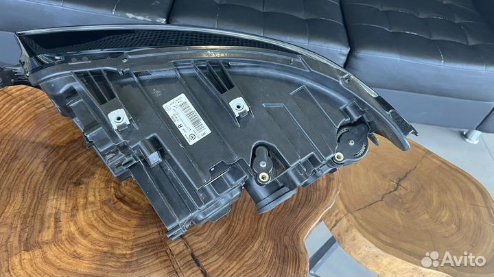 Фары Volkswagen Transporter T6