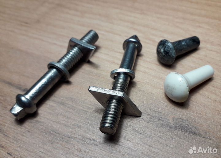 Болт грифа и антабка от гитары СССР