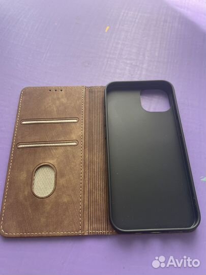 Чехол книжка на iPhone 13
