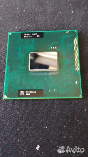 SR07T (Intel Pentium B950)
