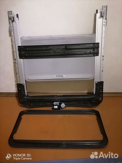 Люк на mazda cx-7