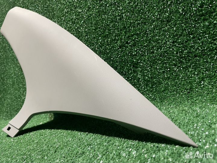 Обшивка задней стойки Chevrolet Aveo 2011