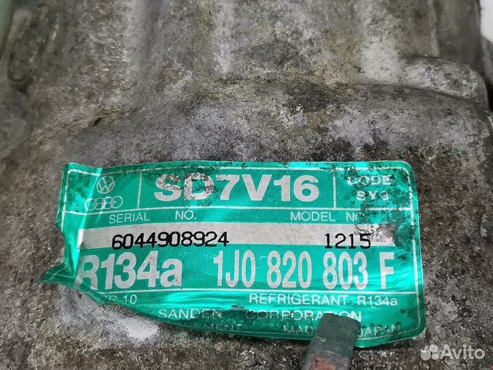 Компрессор кондиционера для Volkswagen Polo 3