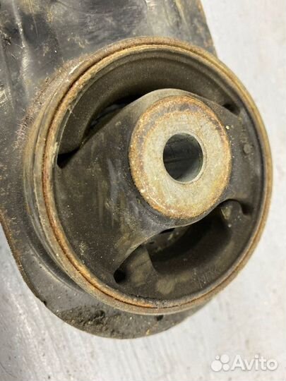Подушка двигателя Nissan Teana J32 2008-2014