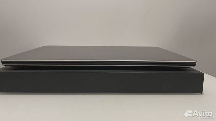 Dell xps 15 9560 i7, gtx 1050, 32gb, 512gb