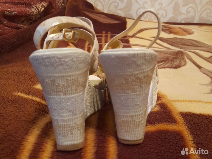 Босоножки бу,в отличном состоянии