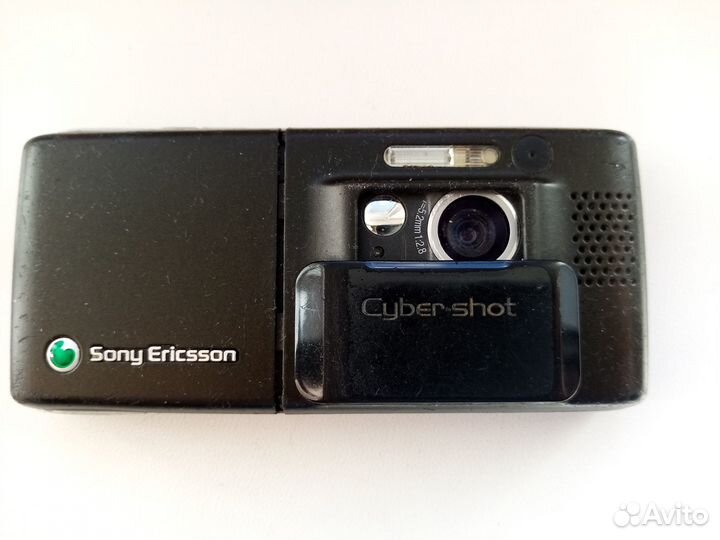 Телефон sony ericsson