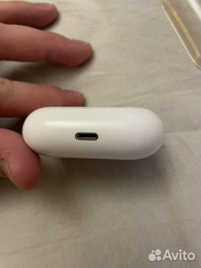 Apple AirPods Pro with MagSafe Charging Case