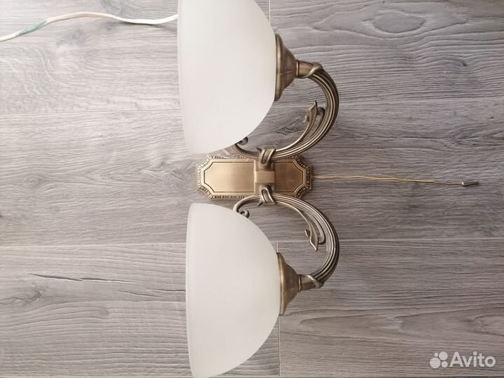 Настенный светильник бра