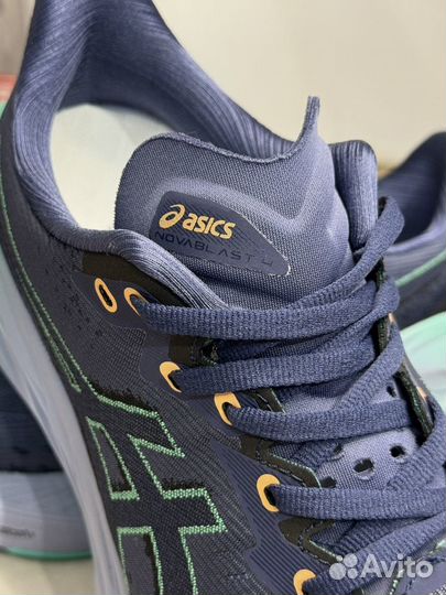 Кроссовки asics новые