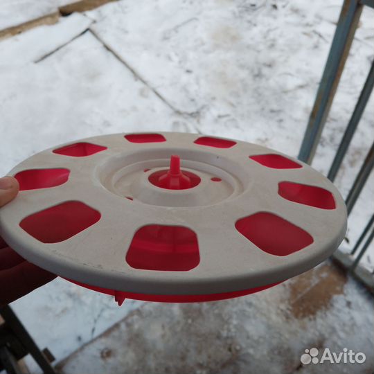 Поилки для кур