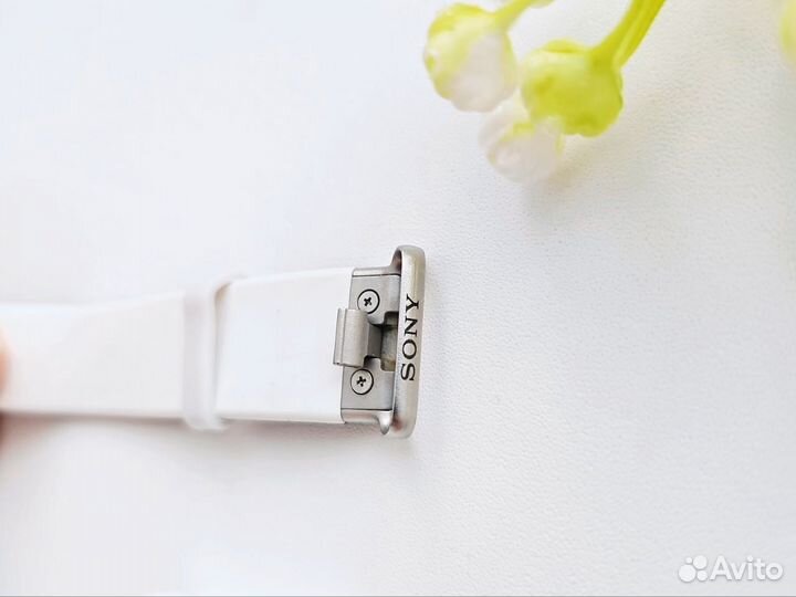 Фитнес браслет Sony SmartBand 2 наушники в подарок