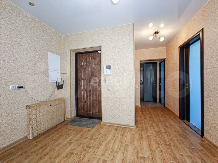 3-к. квартира, 84 м², 8/17 эт.