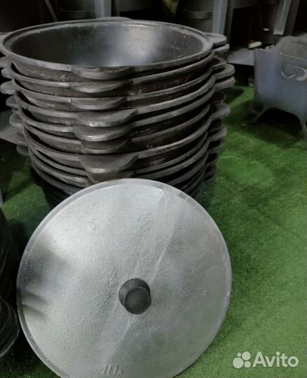 Казан чугунный узбекский