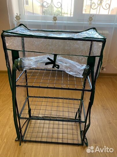 Парник на подоконник 