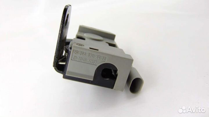 Переключатель (A2048704458)