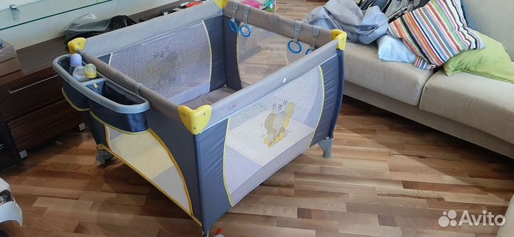 Манеж детский складной