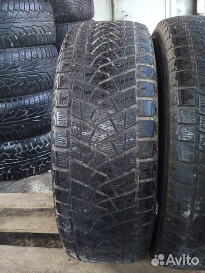 Bridgestone Blizzak DM-Z3 235/65 R17