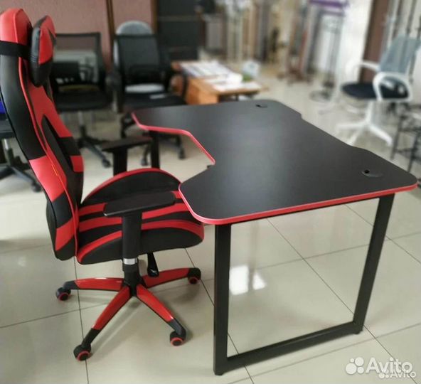 Игровой компьютерный стол Knight Table с доставкой