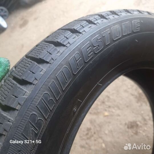 Bridgestone Blizzak Revo GZ 185/60 R15 84S