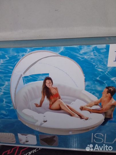 Надувной бассейн