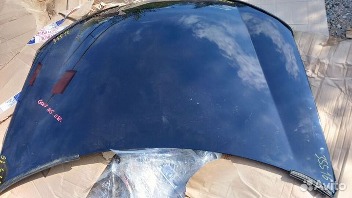 Volkswagen Golf 5 2003-2009г Jetta 05-11г капот