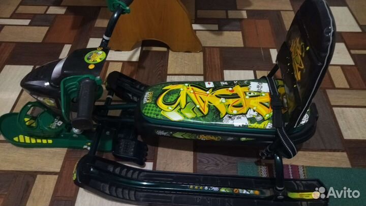 Детский снегокат