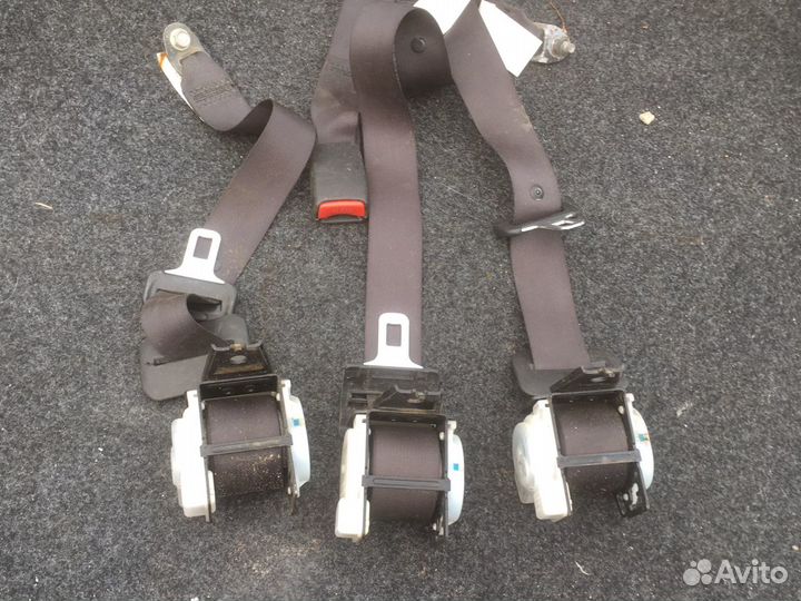 Ремни безапасностм (комплект) Nissan teana j31